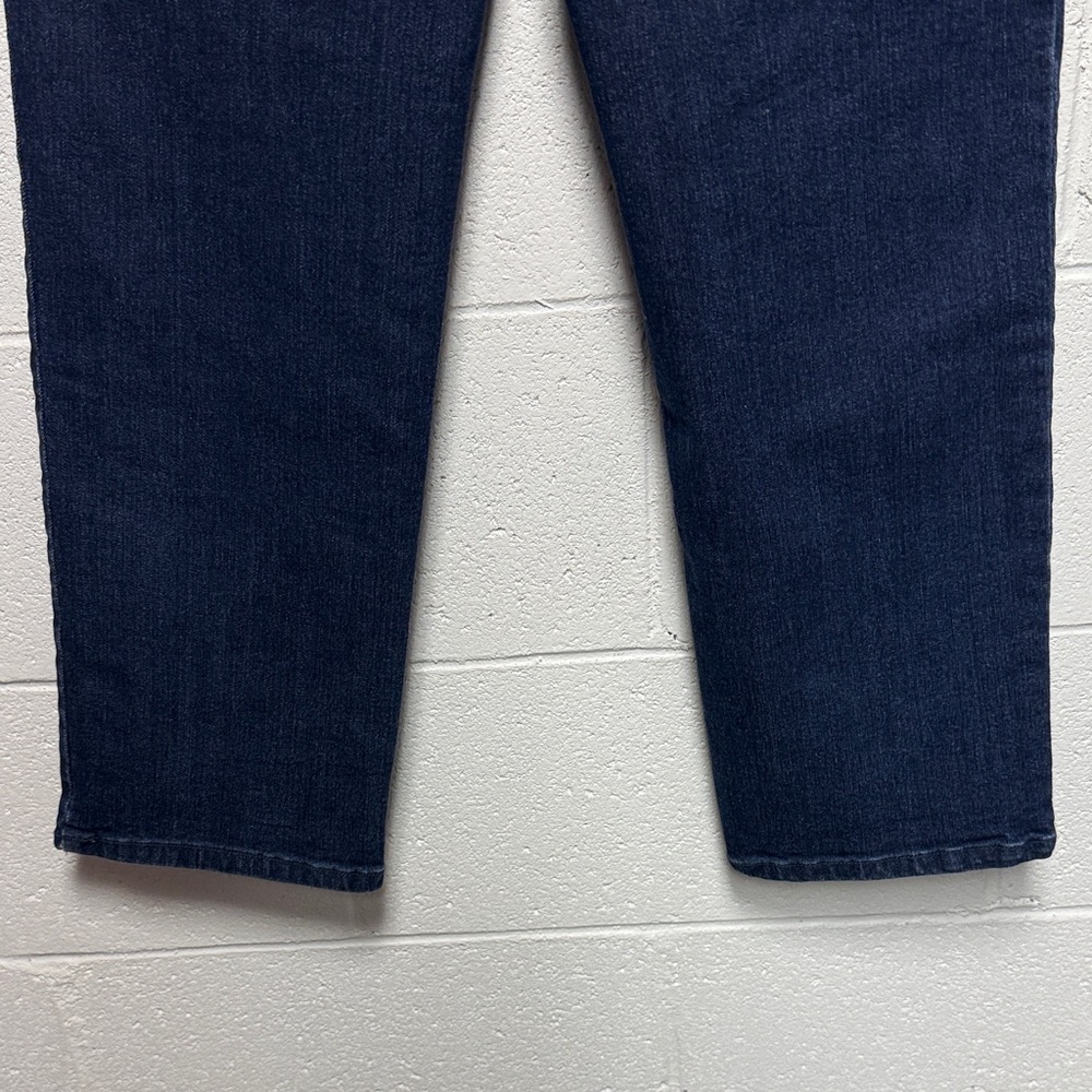 Gloria Vanderbilt Women's Dark Blue Amanda Jeans - Picture 13 of 13